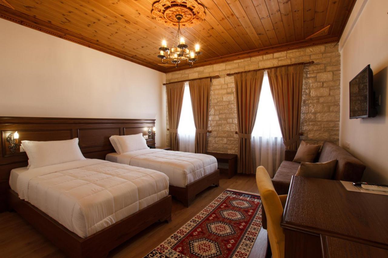 Rose Garden Hotel Gjirokastër Exterior foto