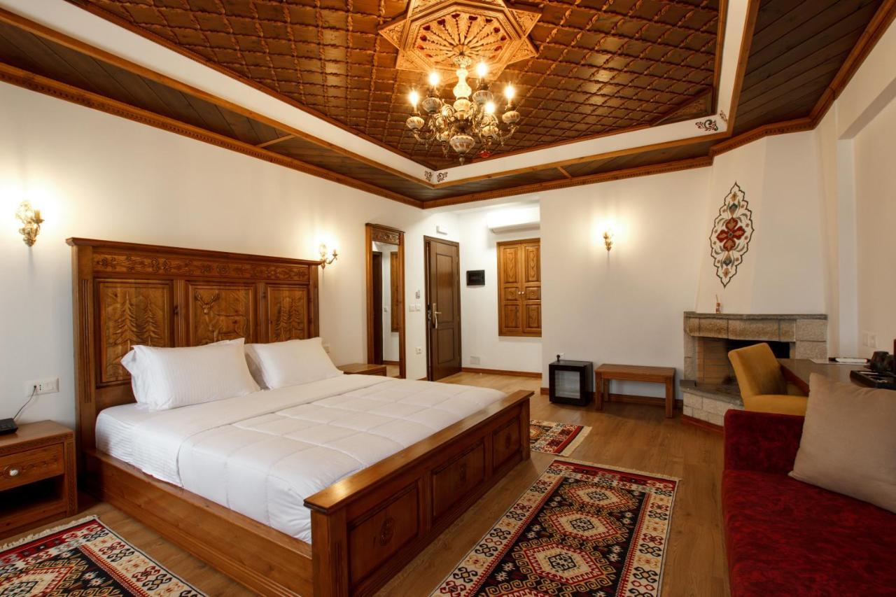 Rose Garden Hotel Gjirokastër Exterior foto