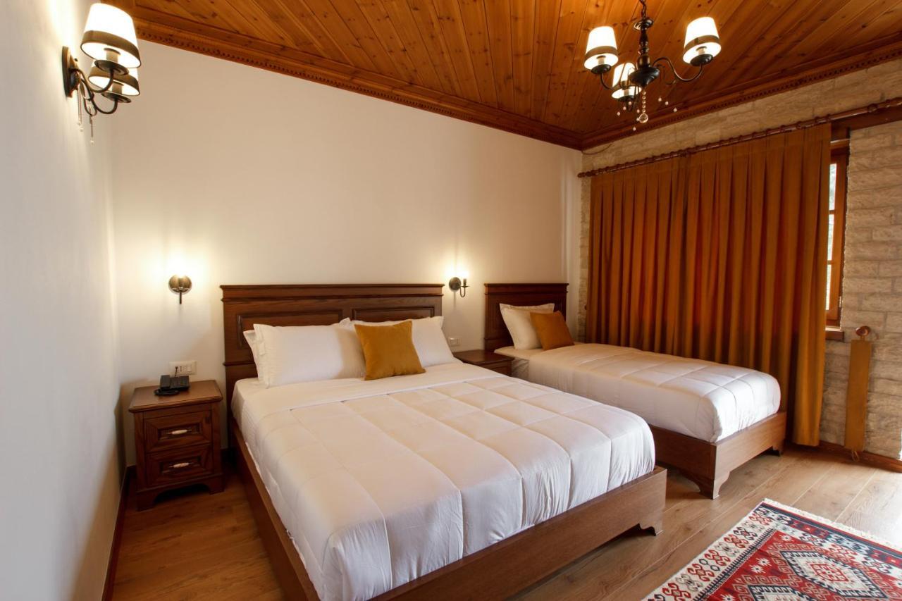 Rose Garden Hotel Gjirokastër Exterior foto