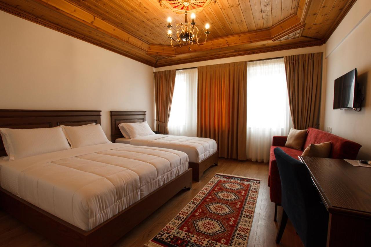 Rose Garden Hotel Gjirokastër Exterior foto